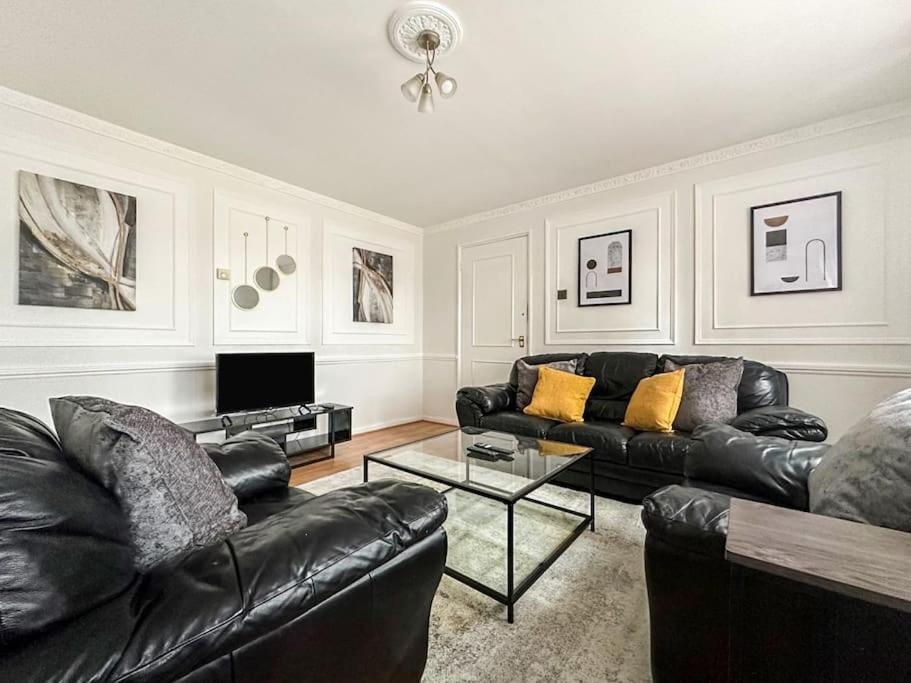 Вилла Newly Refurbished 3 Bed House Near London O2 Arena Экстерьер фото